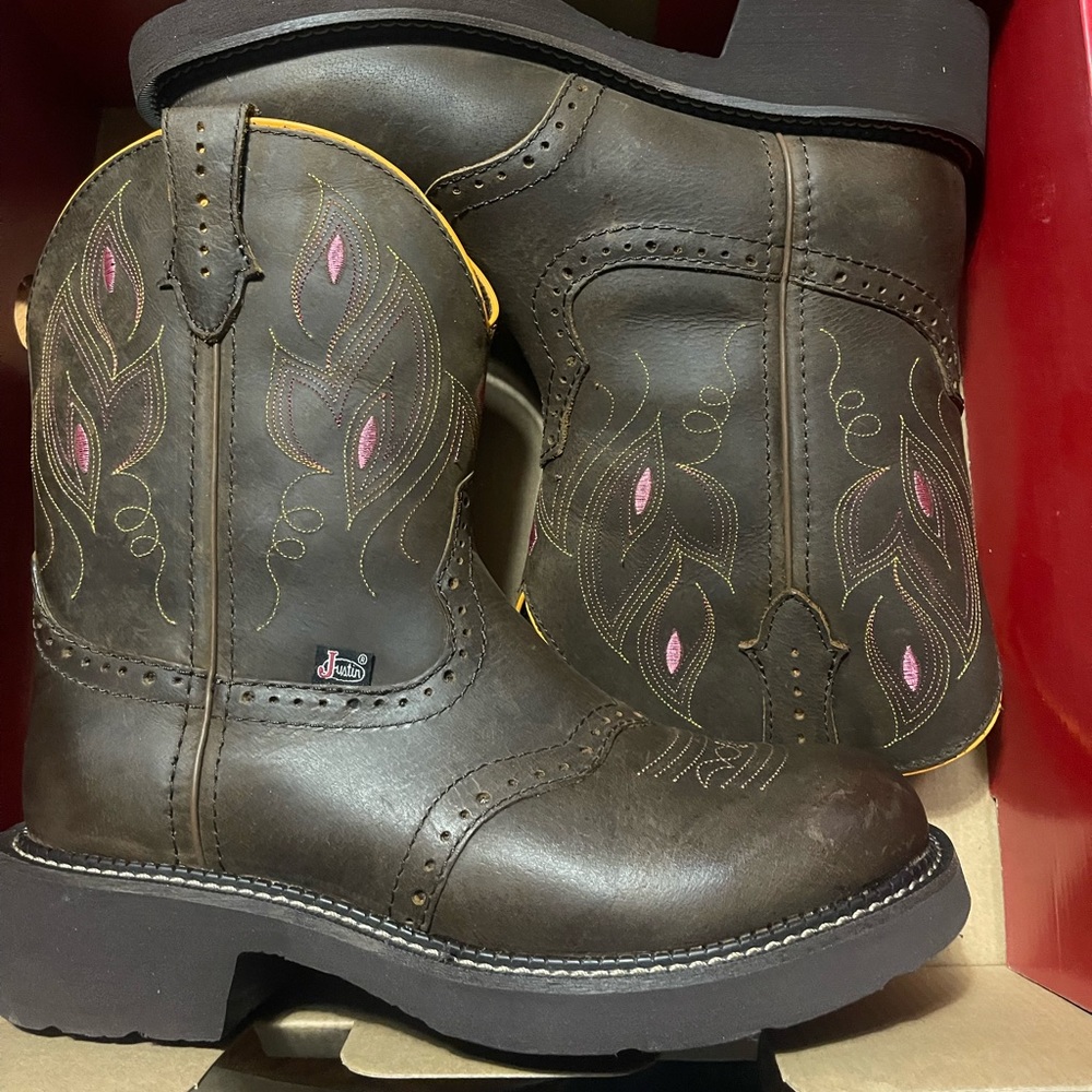 Justin boots